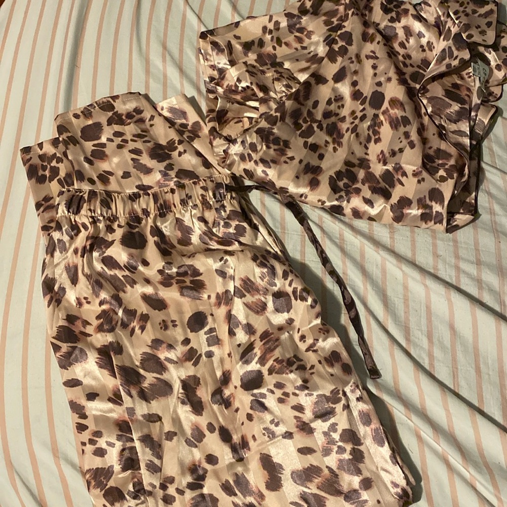 Silky pj set